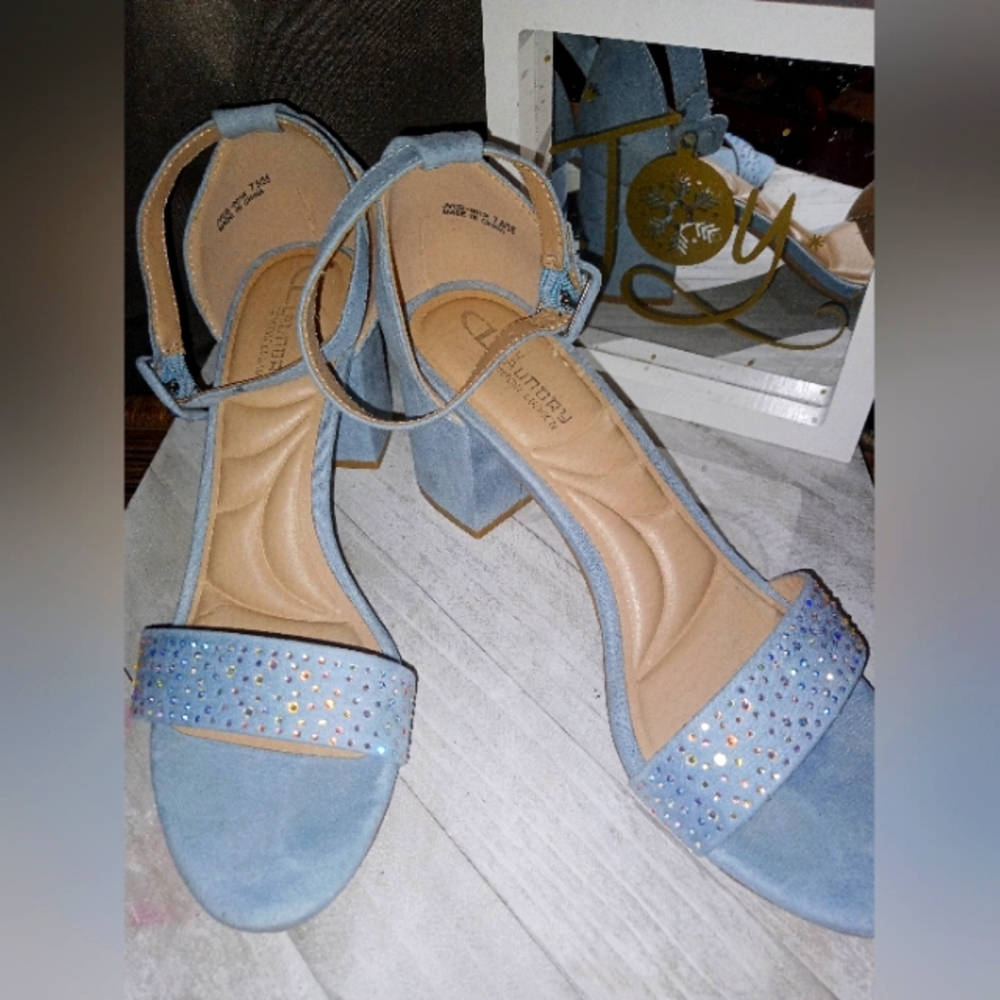 Women's CL By Laundry Jolly Dress Sandals